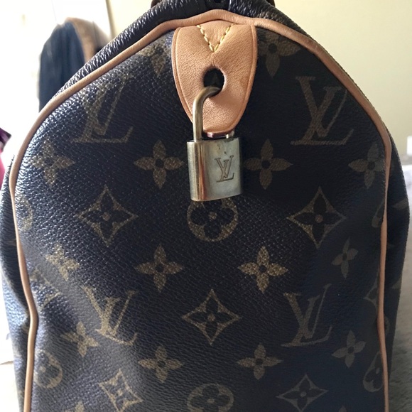 Speedy Bandoulière 30 Monogram - Women - Handbags | LOUIS  Authentic Louis Vuitton Monogram Speedy 30